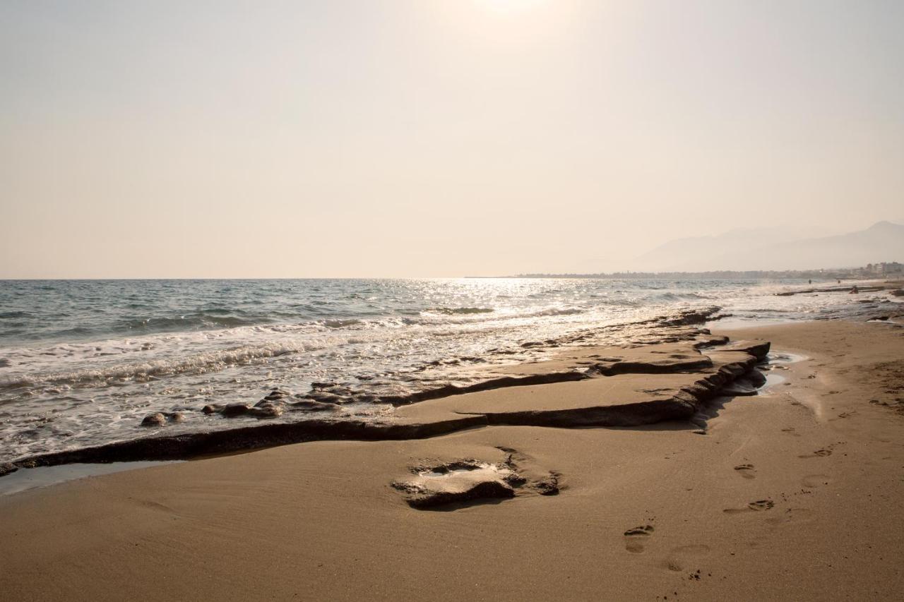 Kalypso Apartment Ierapetra Ngoại thất bức ảnh